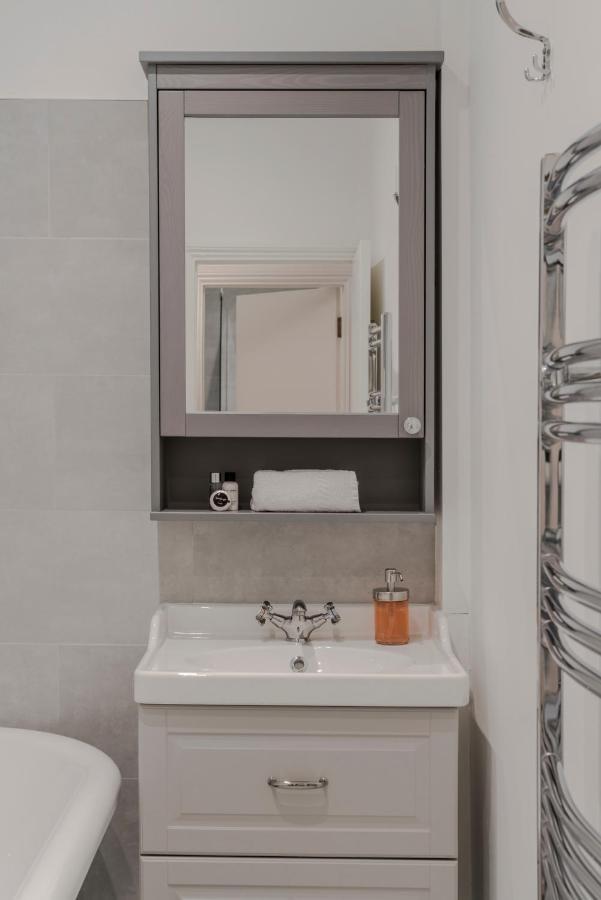 Lux And Spacious 4 Bedroom Apt Camden Londra Exterior foto